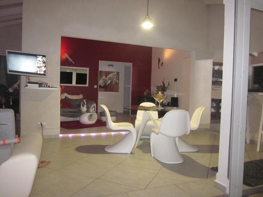Villa Almeida A 500M De La Plage Courcelles 외부 사진